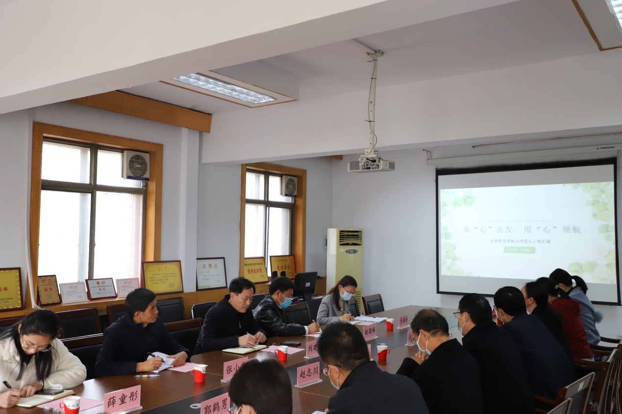 说明: C:\Users\Administrator\Desktop\20211027校党委副书记刘建平到新葡京平台(中国)唯一官方网站
调研心理健康教育工作\IMG_6409.JPG